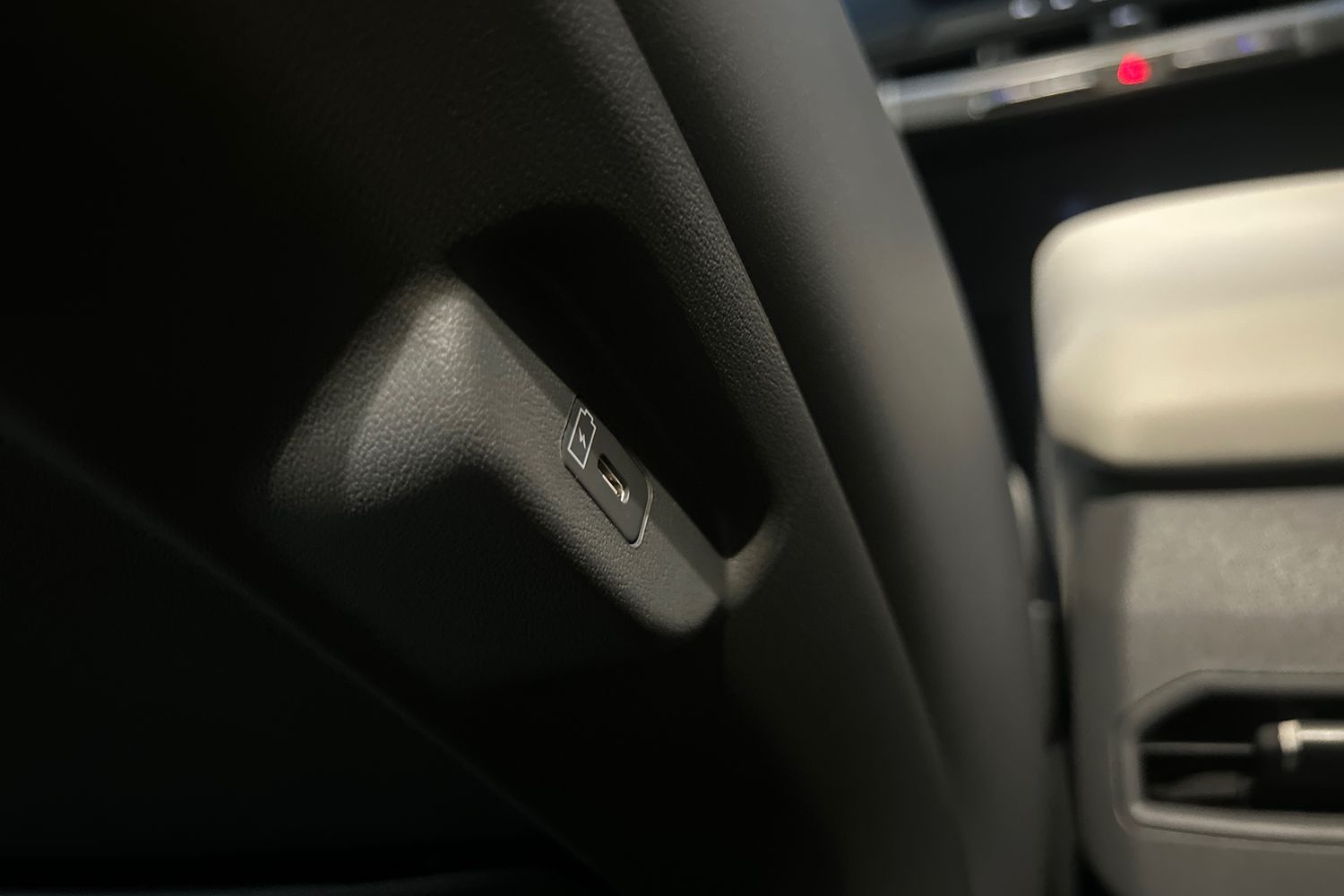 Used Kia EV3 2025 for sale - 76493899: Photo 36