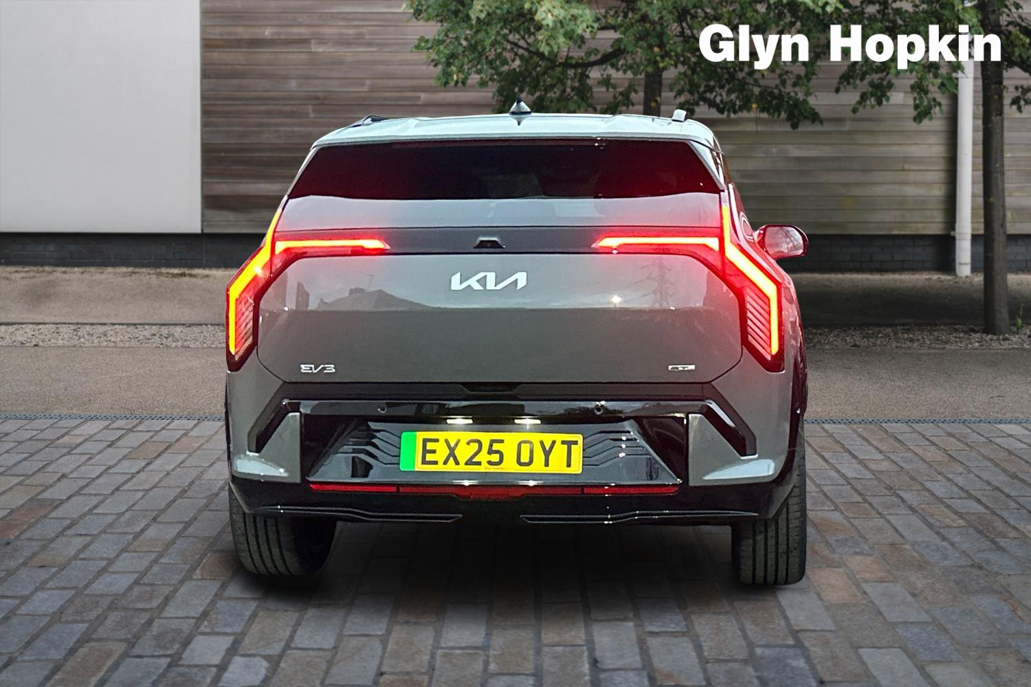 Used Kia EV3 2025 for sale - 76493899: Photo 4