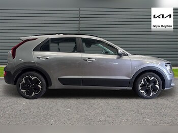 Used Kia Niro 2023 for sale - 75469803: Photo
