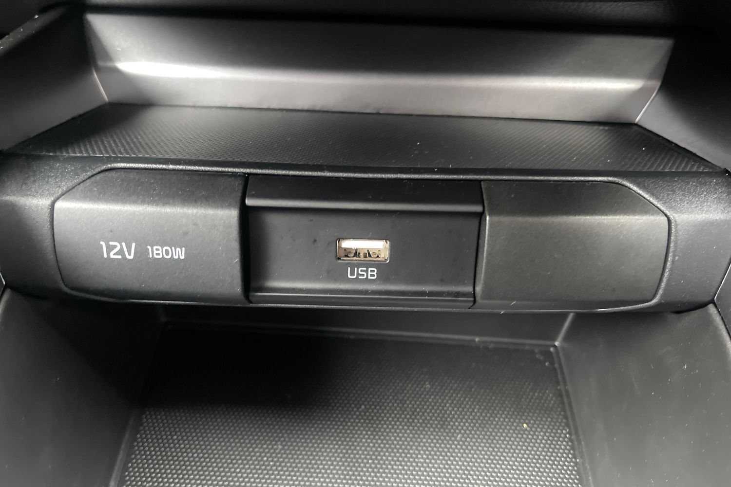 Used Kia Stonic 2025 for sale - 77434851: Photo 28