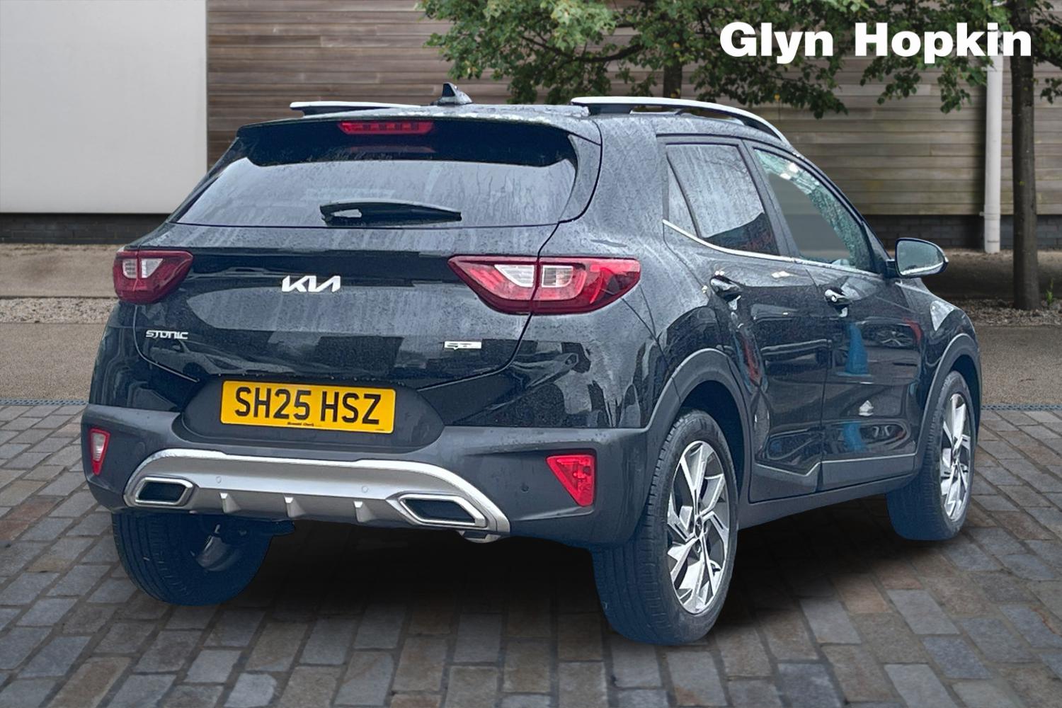 Used Kia Stonic 2025 for sale - 77434851: Photo 3