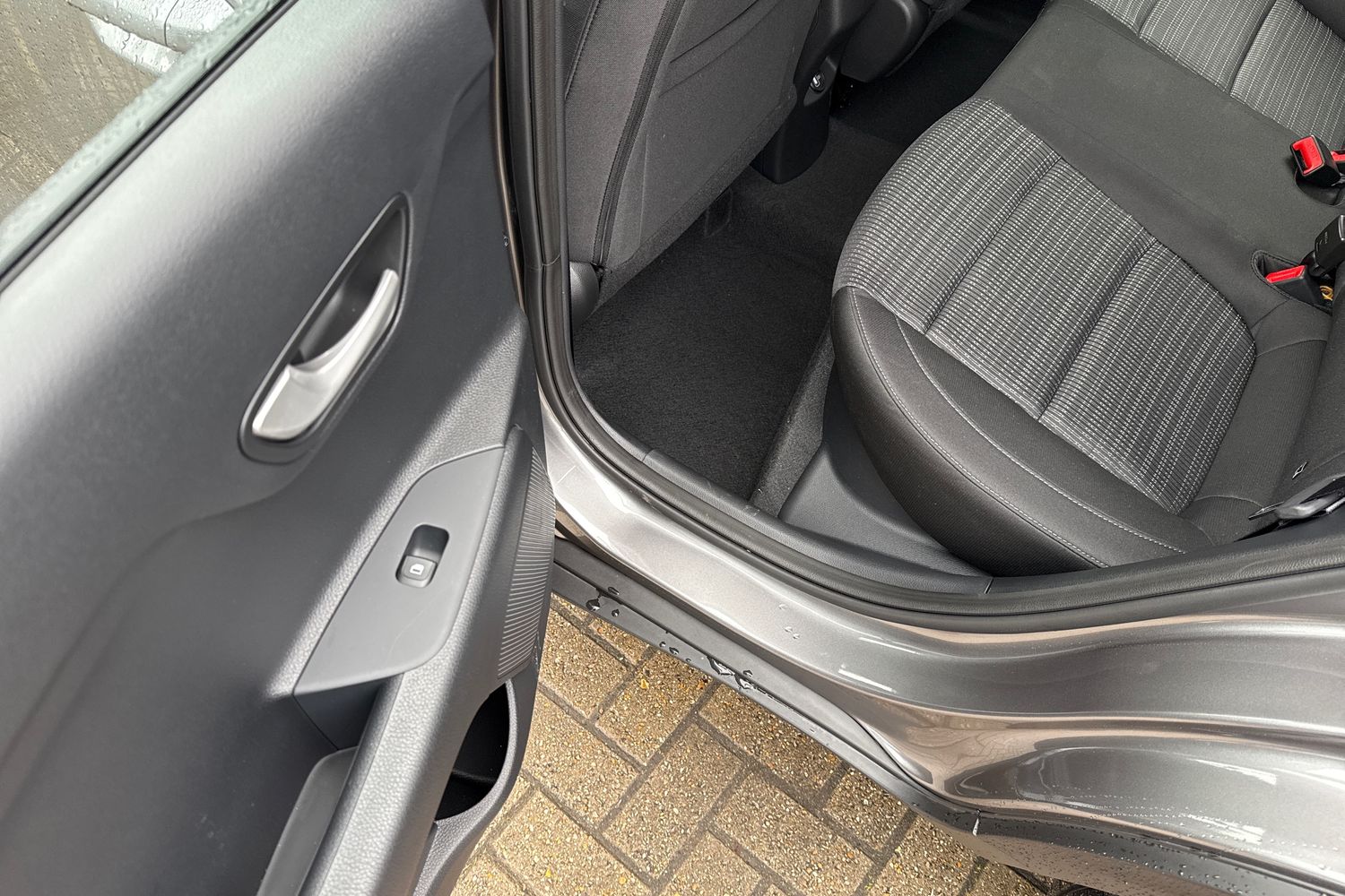 Used Kia Stonic 2025 for sale - 77339399: Photo 31