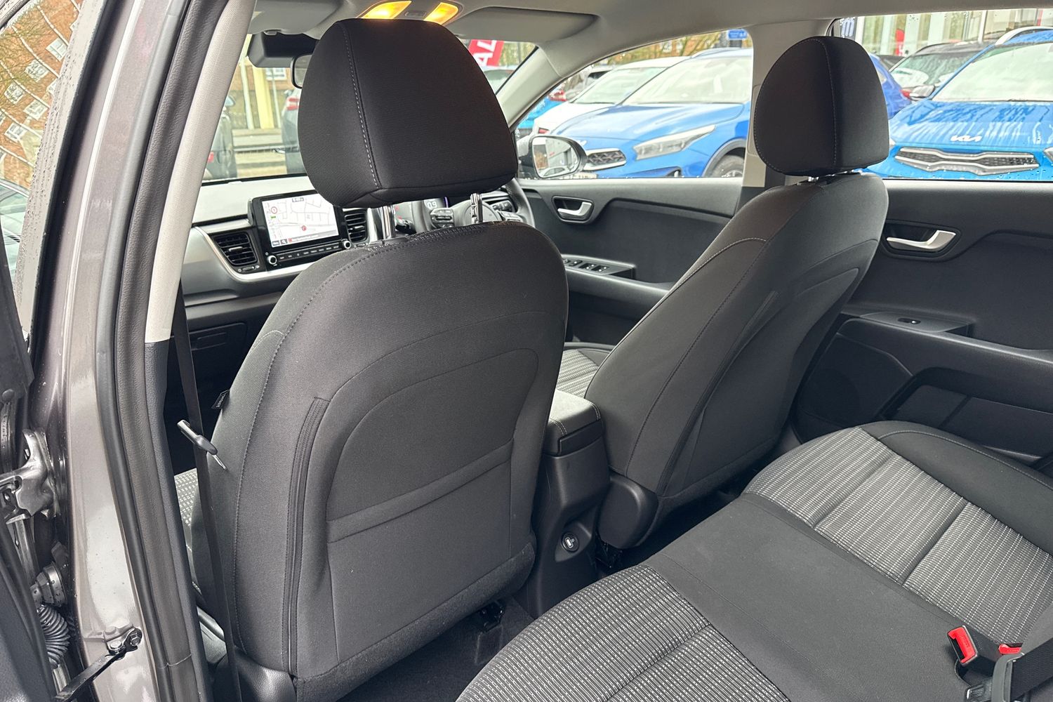 Used Kia Stonic 2025 for sale - 77339399: Photo 32