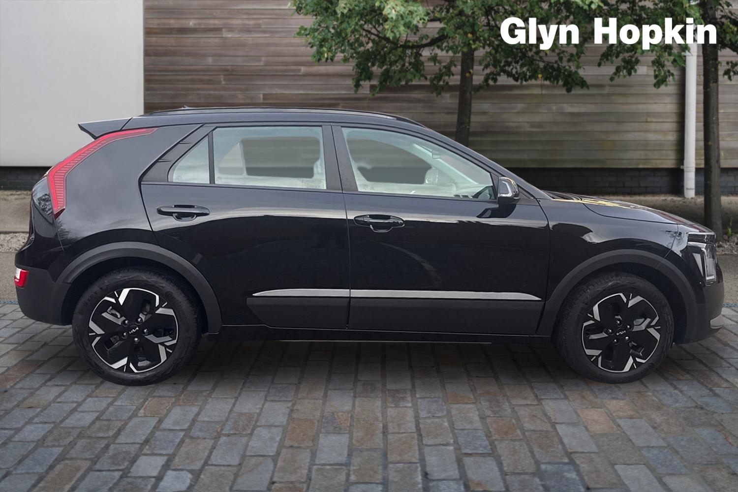 Used Kia Niro 2025 for sale - 76552455: Photo 2