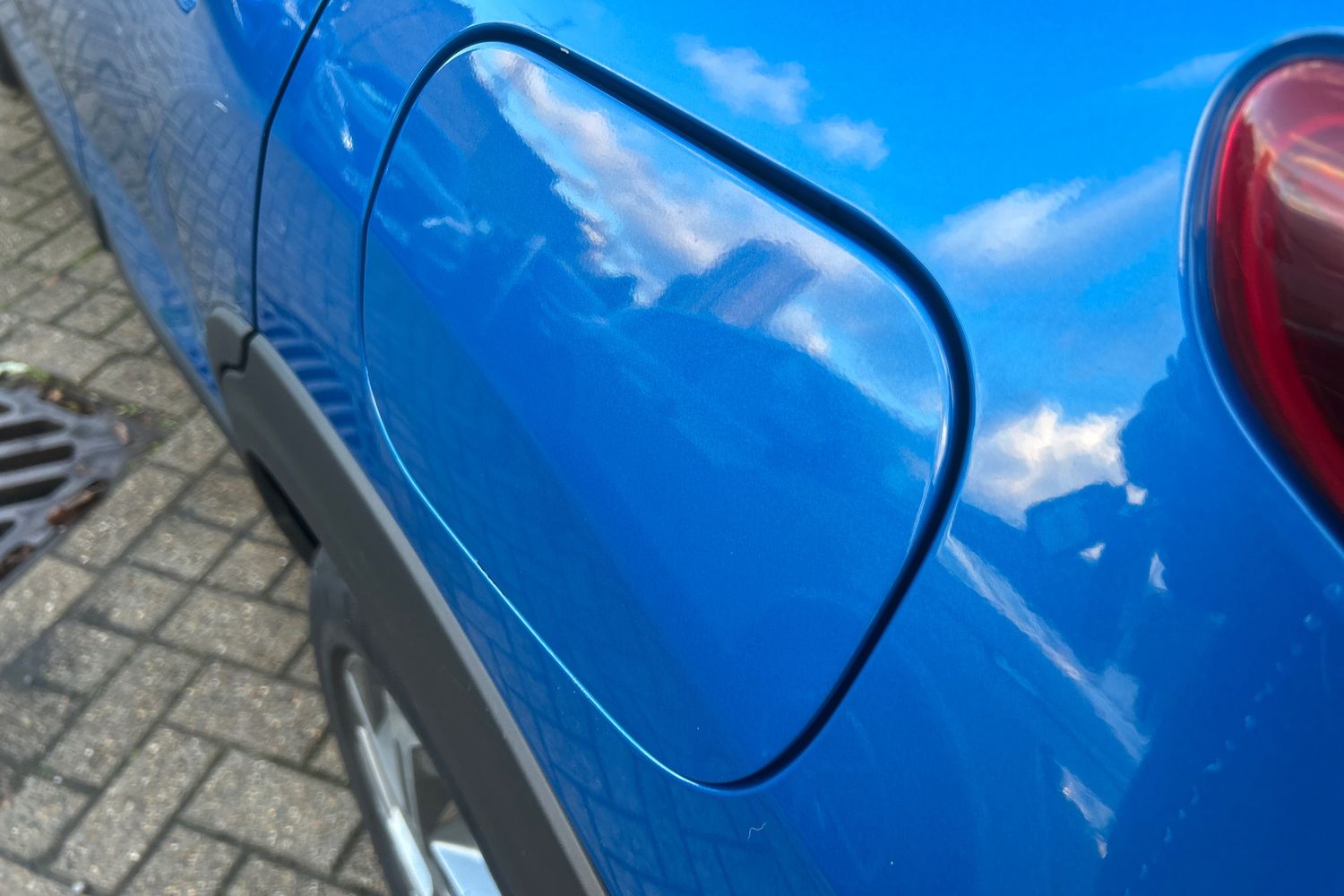 Used Kia Stonic 2024 for sale - 76709460: Photo 25