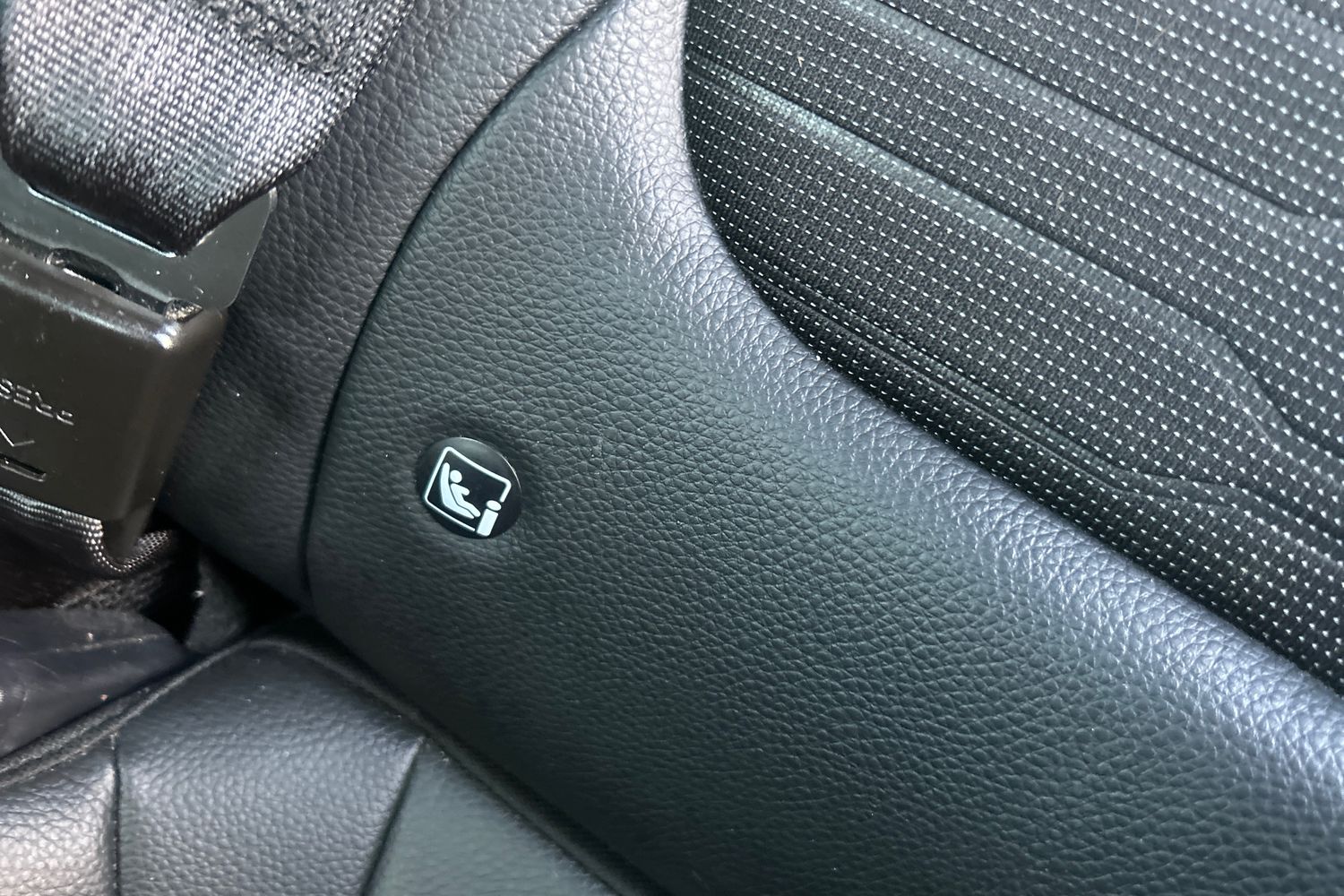 Used Kia Stonic 2024 for sale - 76709460: Photo 35