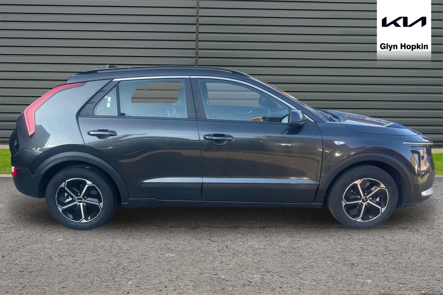 Used Kia Niro 2025 for sale - 76154986: Photo 2