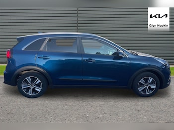 Used Kia Niro 2021 for sale - 76104174: Photo