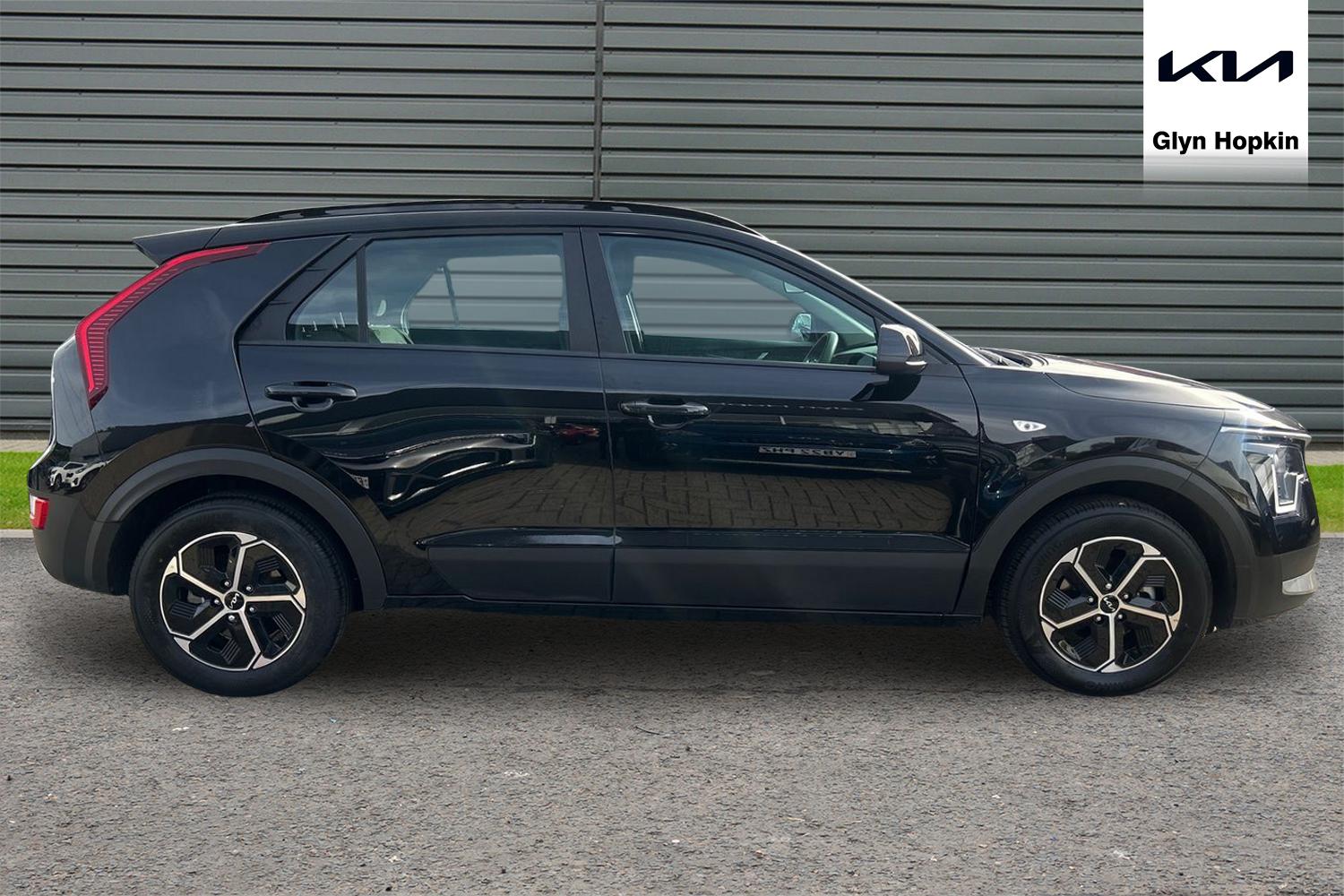 Used Kia Niro 2025 for sale - 75763614: Photo 2