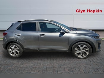 Used Kia Stonic 2023 for sale - 79431326: Photo
