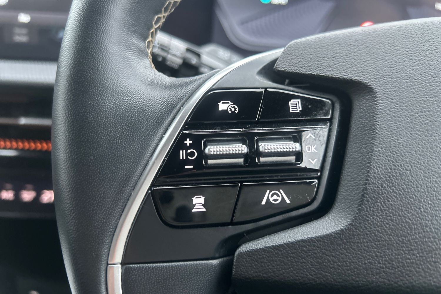 Used Kia EV6 2023 for sale - 77116035: Photo 21