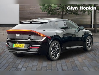 Used Kia EV6 2023 for sale - 77116035: Photo