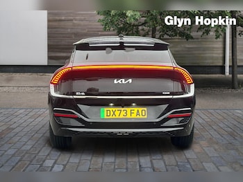 Used Kia EV6 2023 for sale - 77116035: Photo