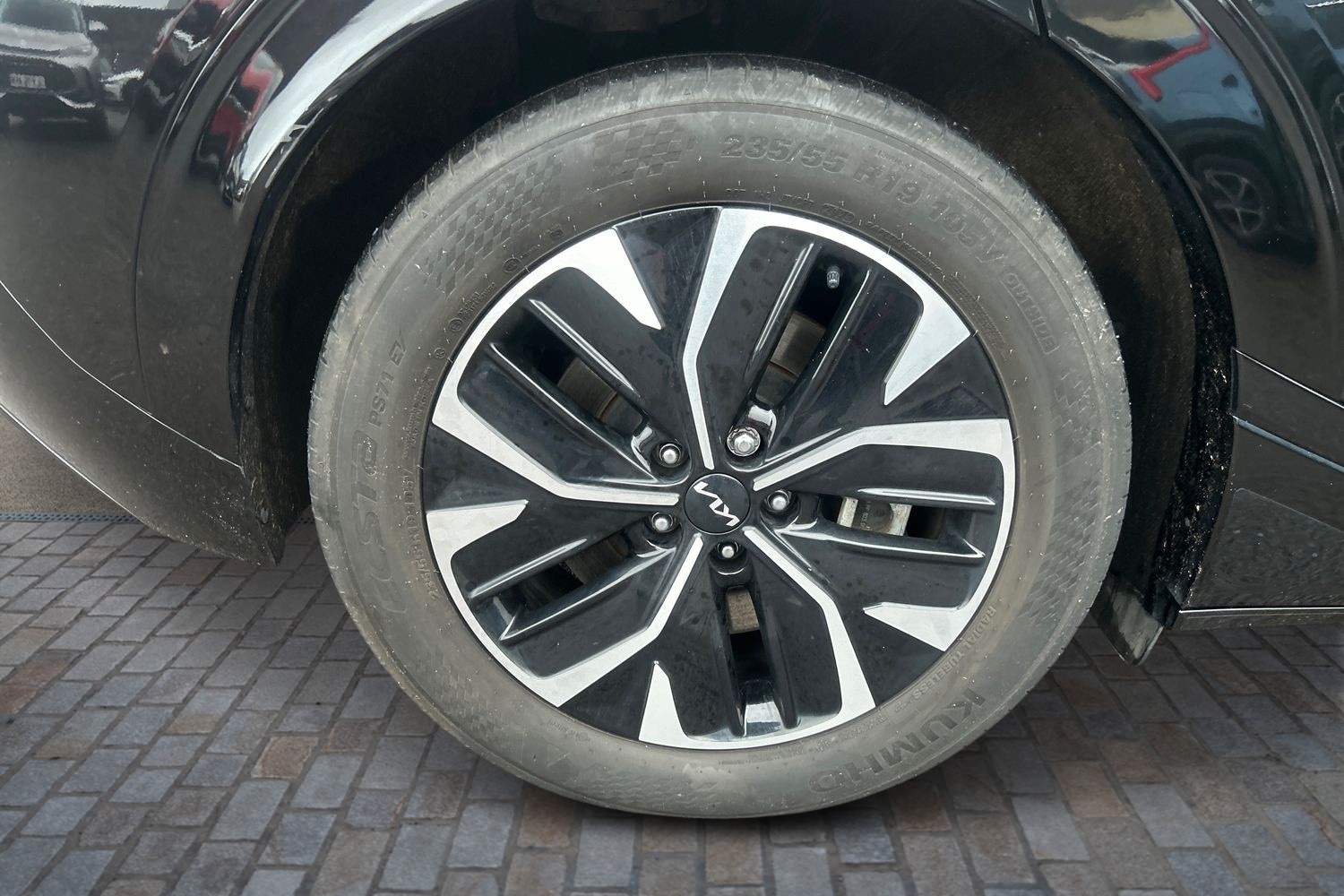 Used Kia EV6 2023 for sale - 77116035: Photo 9