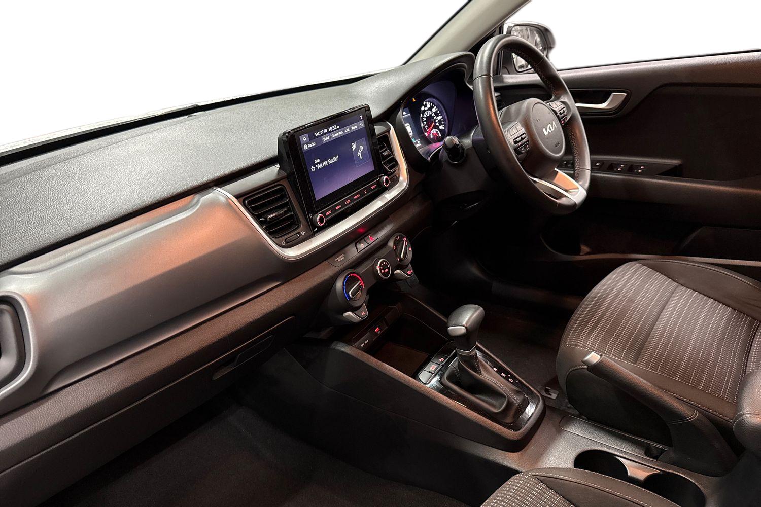 Used Kia Stonic 2023 for sale - 78172542: Photo 13