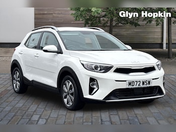 Used Kia Stonic 2023 for sale - 78172542: Photo