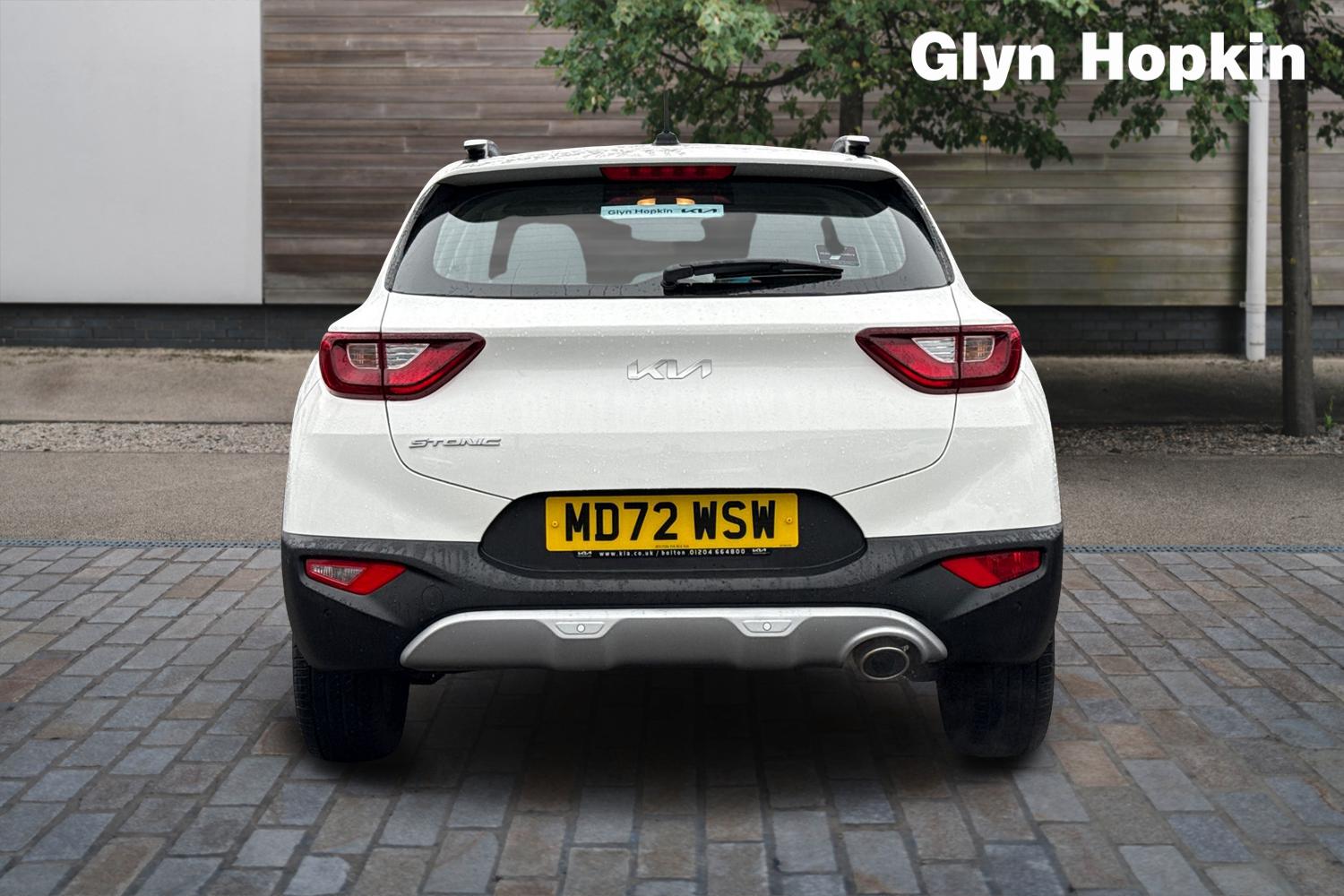 Used Kia Stonic 2023 for sale - 78172542: Photo 4