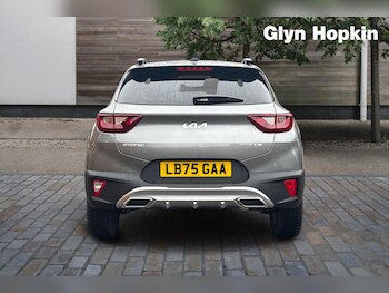 Used Kia Stonic 2025 for sale - 77137686: Photo