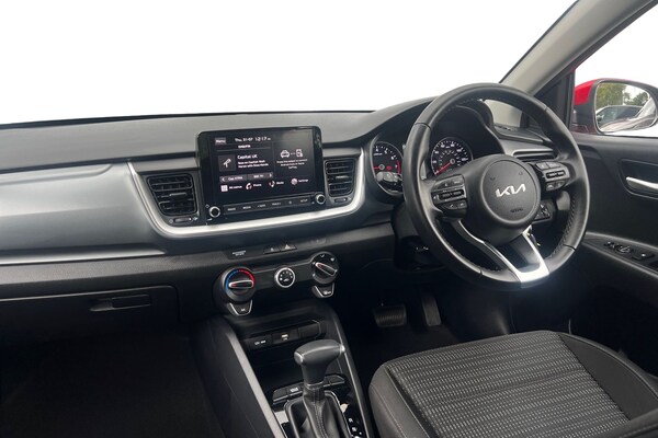 Used Kia Stonic 2023 for sale - 75469806: Photo 13