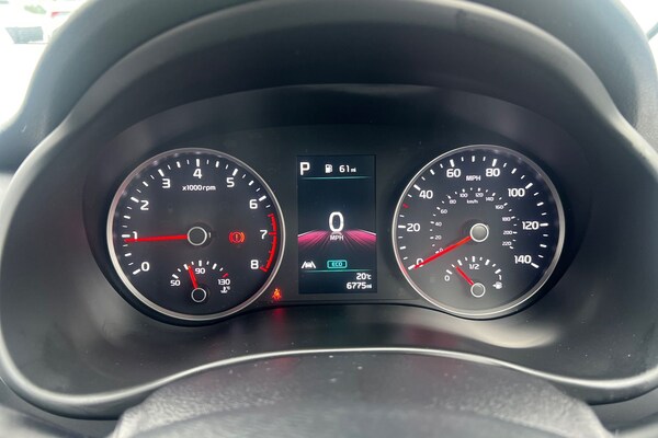 Used Kia Stonic 2023 for sale - 75469806: Photo 20