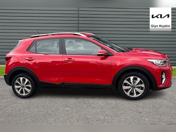 Used Kia Stonic 2023 for sale - 75469806: Photo