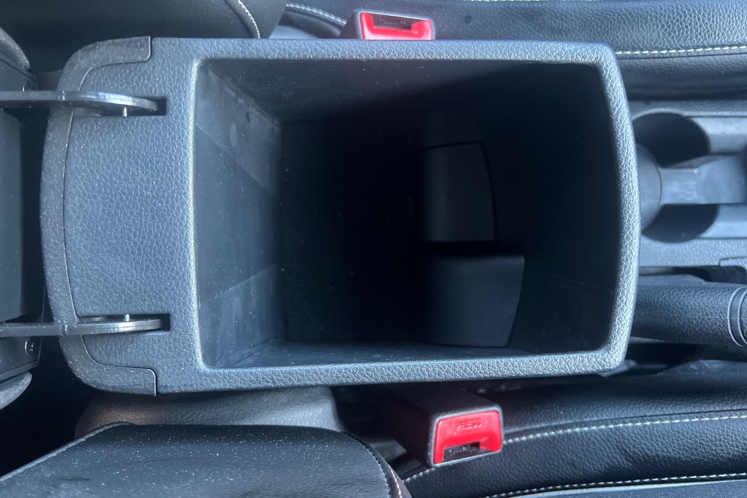 Used Kia Stonic 2022 for sale - 76390189: Photo 28