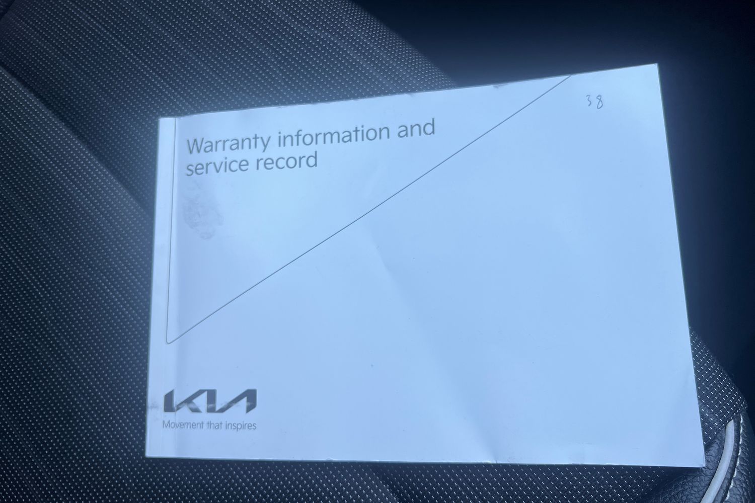 Used Kia Stonic 2022 for sale - 76390189: Photo 31