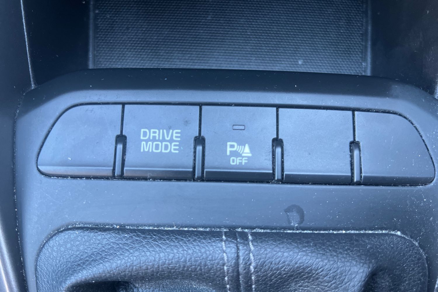 Used Kia Stonic 2022 for sale - 76390189: Photo 33