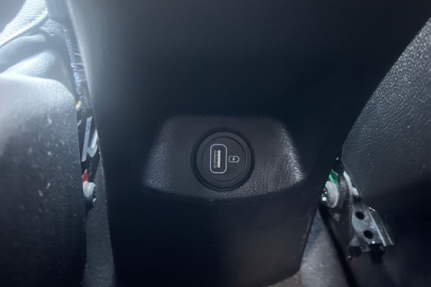 Used Kia Stonic 2022 for sale - 76390189: Photo 37