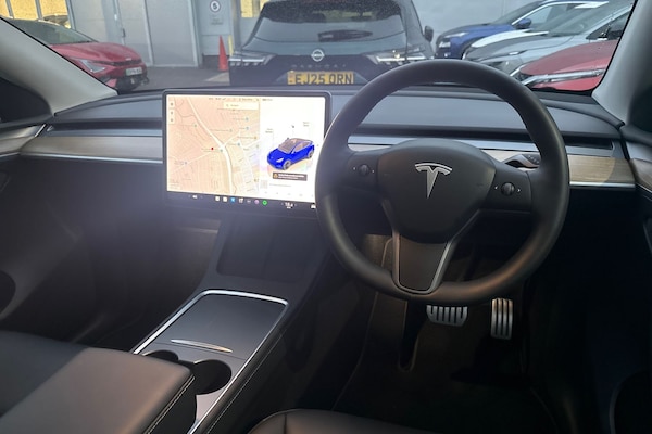 Used Tesla Model Y 2024 for sale - 76265673: Photo 10