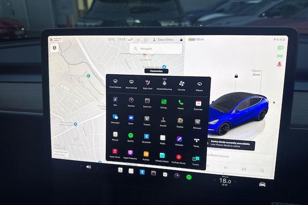 Used Tesla Model Y 2024 for sale - 76265673: Photo 17
