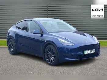 Tesla - Model Y