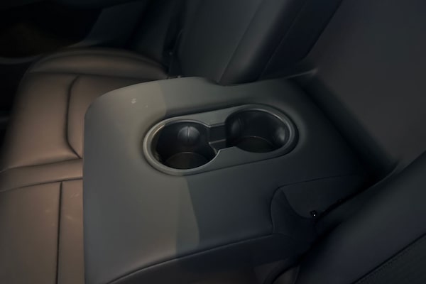 Used Tesla Model Y 2024 for sale - 76265673: Photo 35