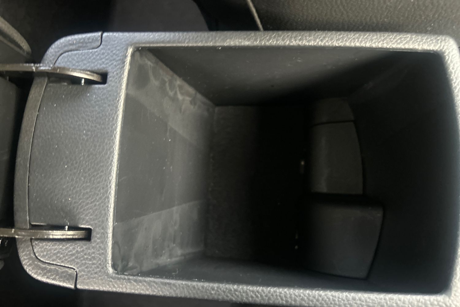 Used Kia Stonic 2024 for sale - 77106044: Photo 35