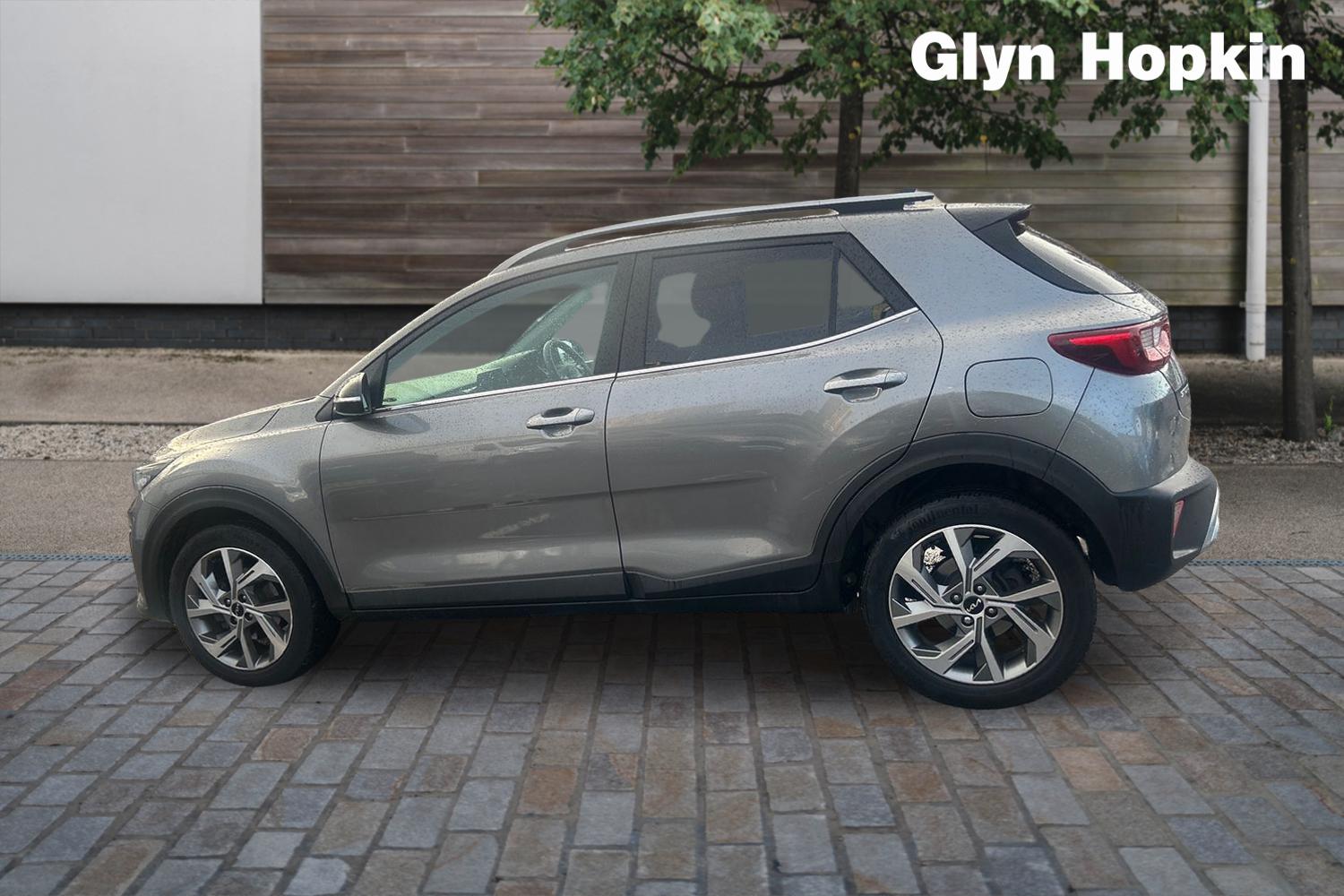 Used Kia Stonic 2024 for sale - 77106044: Photo 6