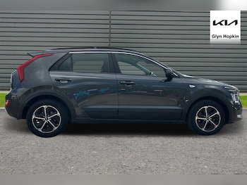 Used Kia Niro 2023 for sale - 75722352: Photo