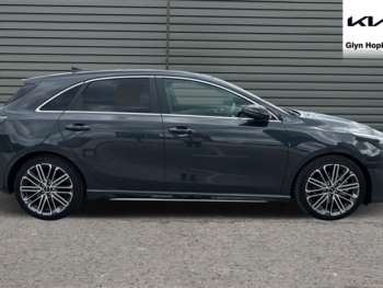 Used Kia Ceed 2025 for sale - 75077513: Photo