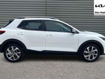 Used Kia Stonic 2025 for sale - 74772275: Photo