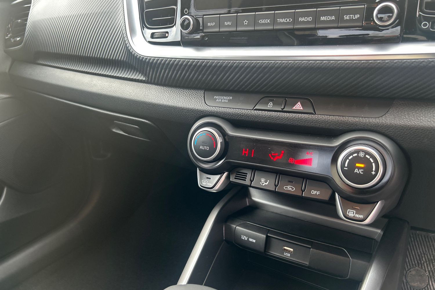 Used Kia Stonic 2026 for sale - 77449668: Photo 15