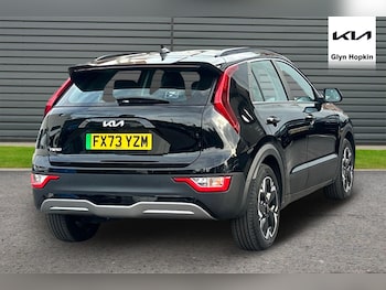 Used Kia Niro 2023 for sale - 76037800: Photo