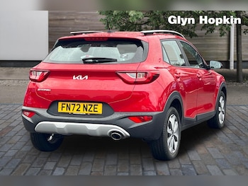 Used Kia Stonic 2022 for sale - 76328077: Photo