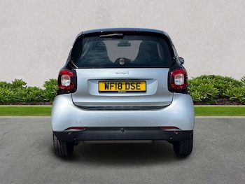 Used smart fortwo 2018 for sale - 79091506: Photo