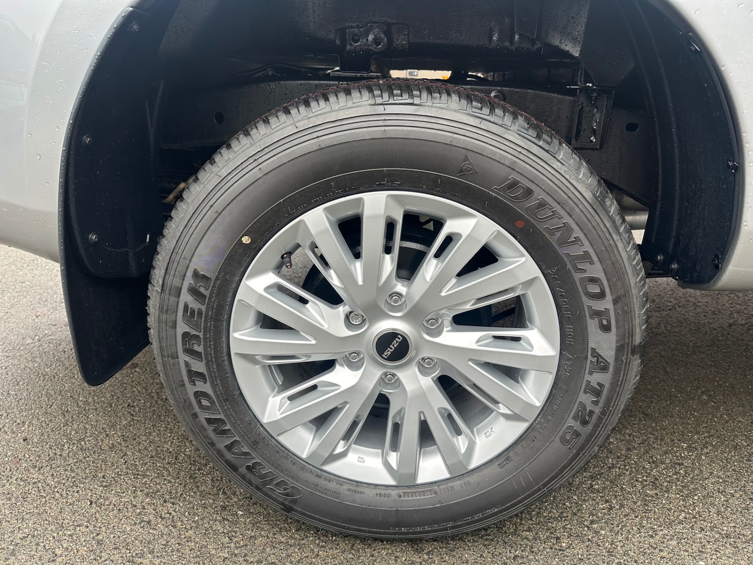 Used Isuzu D-Max 2025 for sale - 77336808: Photo 8