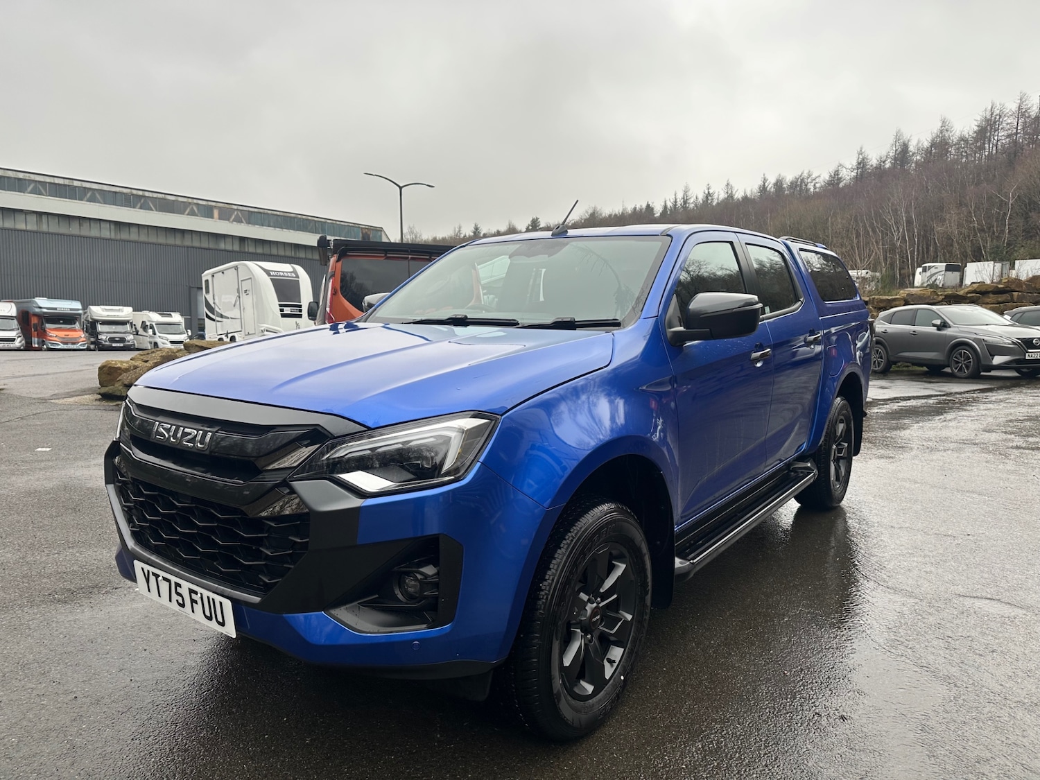 Used Isuzu D-Max 2025 for sale - 77336325: Photo 3