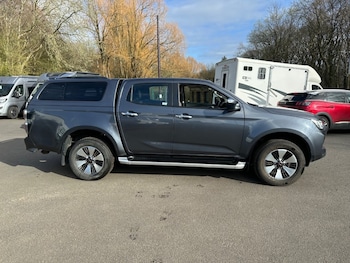 Used Isuzu D-Max 2023 for sale - 78314735: Photo