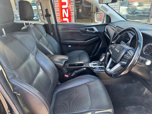 Used Isuzu D-Max 2022 for sale - 74745987: Photo 9