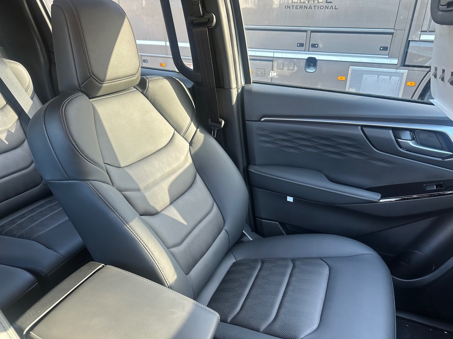 Used Isuzu D-Max 2025 for sale - 77336625: Photo 17