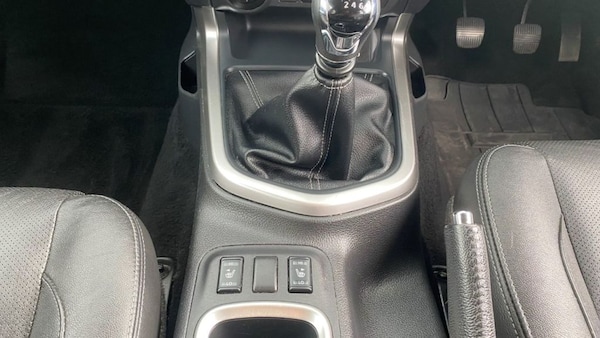 Used Nissan Navara 2020 for sale - 75689604: Photo 10