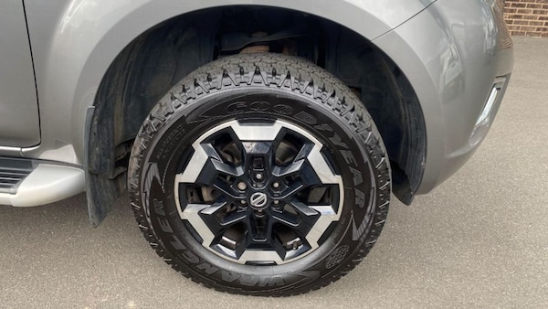 Used Nissan Navara 2020 for sale - 75689604: Photo 18