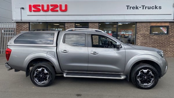 Used Nissan Navara 2020 for sale - 75689604: Photo 2